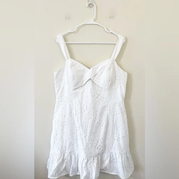 New Lilly Pulitzer Rocko Eyelet Romper Resort White Tropical Leaf Eyelet Size 14 - Picture 3 of 12